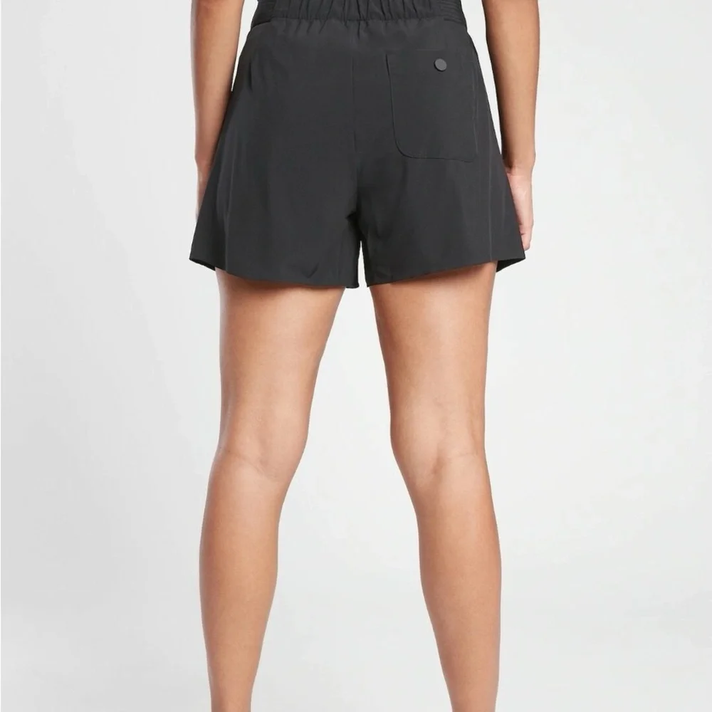 Athleta Women’s Skyline Short II Black Size 18 - Picture 2 of 5